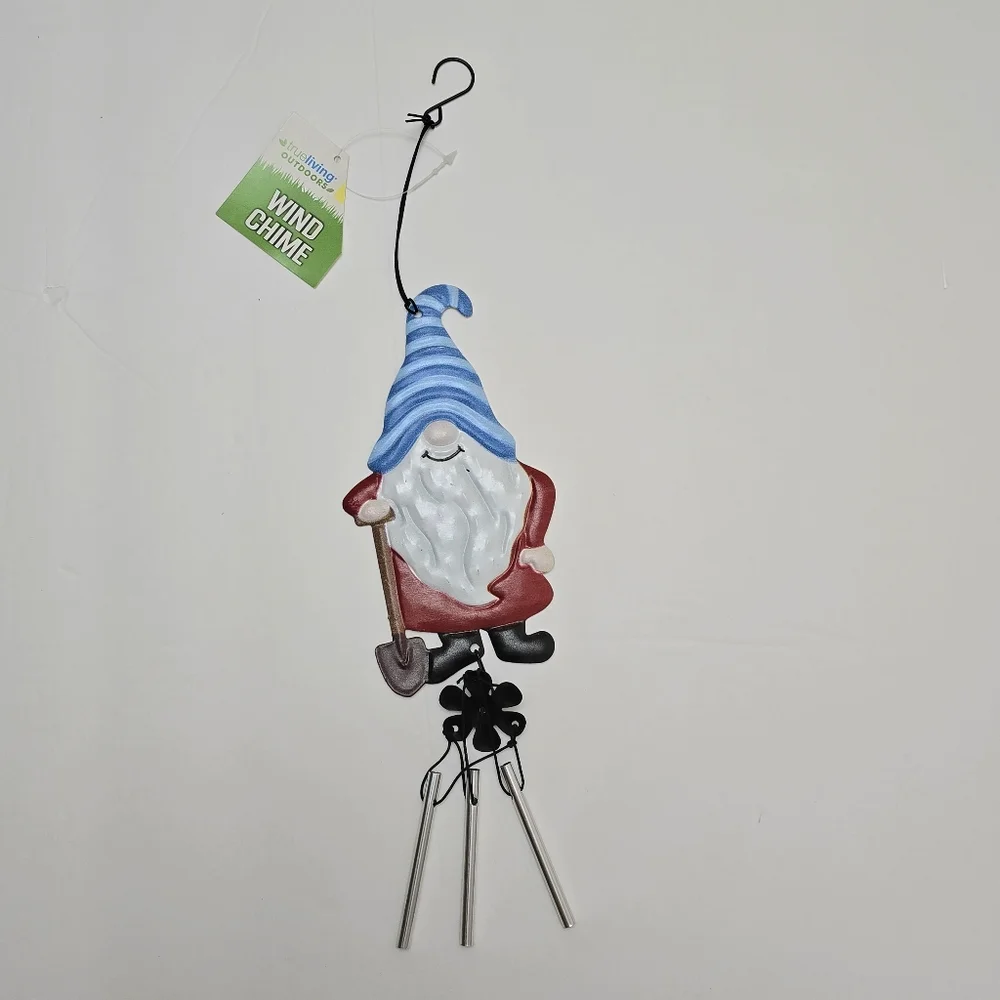 NWT Garden Gnome Wind Chime Small Metal Outdoor Indoor Rustic Decor - Picture 1 of 6